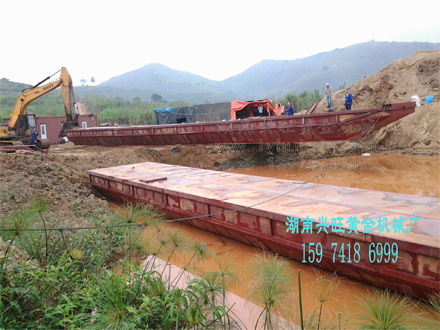 剛果金采金船安裝現(xiàn)場(chǎng)